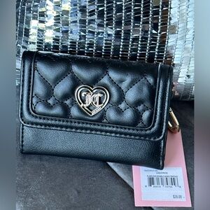 JUICY COUTURE Stitched Heart Flawless Black Double Sided Trifold Wallet